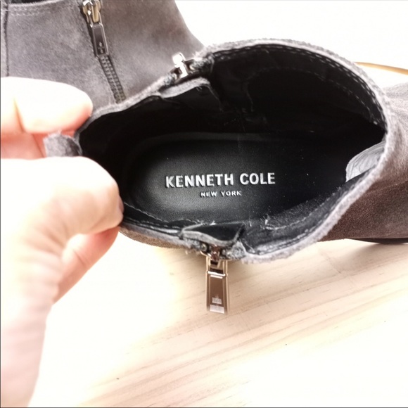 Kenneth Cole New York Suede Dara Booties 7 - Picture 5 of 9